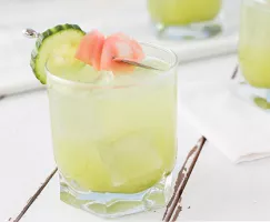 Spicy Cucumber Lemonade with Gin