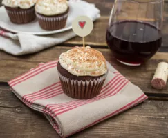 Red Wine Chocolate Cupcakes with Cream Cheese Frosting